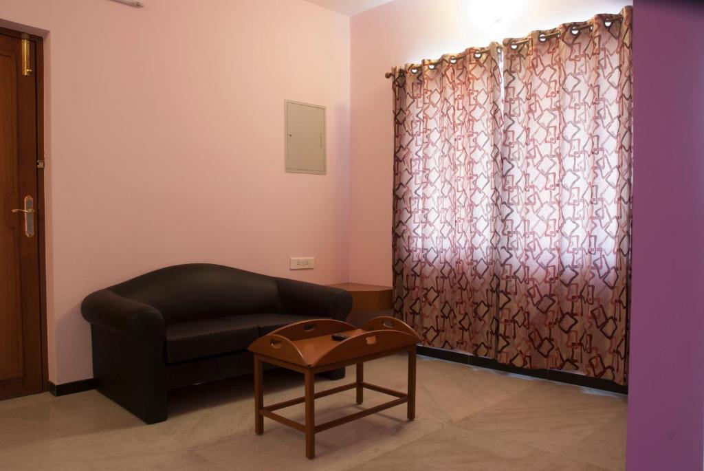 Comfort'S Pearl Coimbatore Bagian luar foto